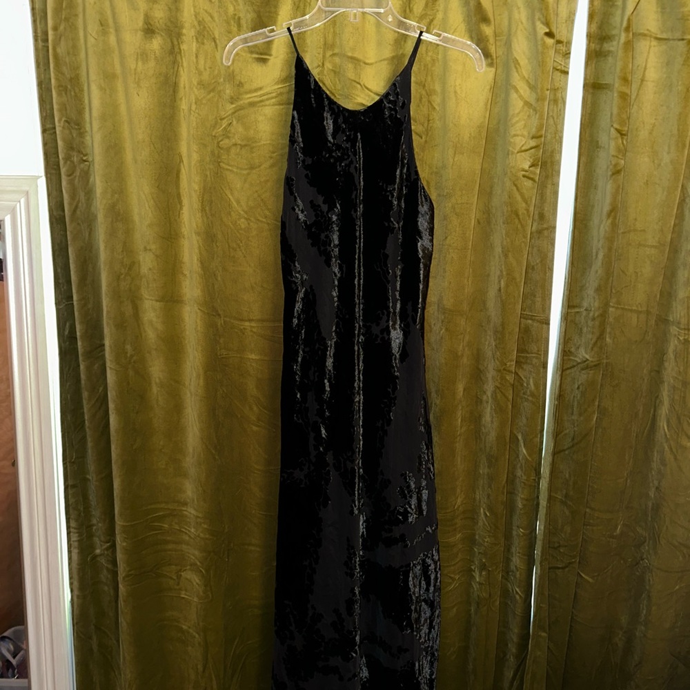 Elegant Black Velvet Dress